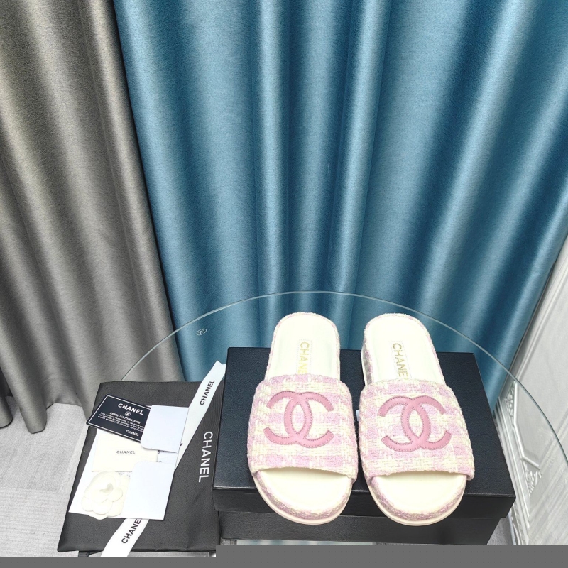 Ch*el slippers